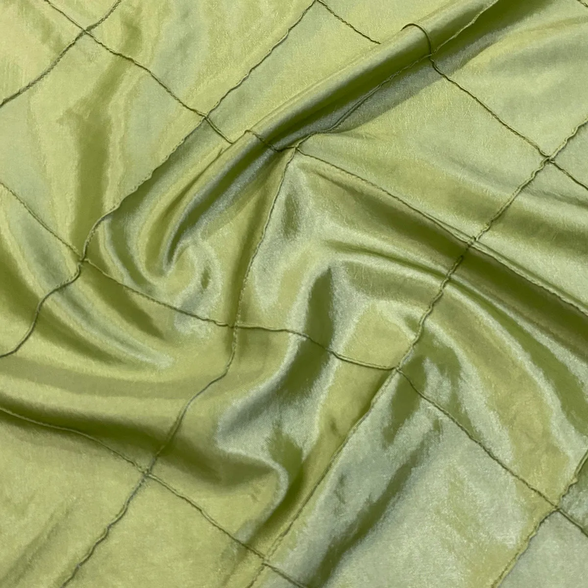 4" Pintuck Taffeta Table Linen in Sage 103