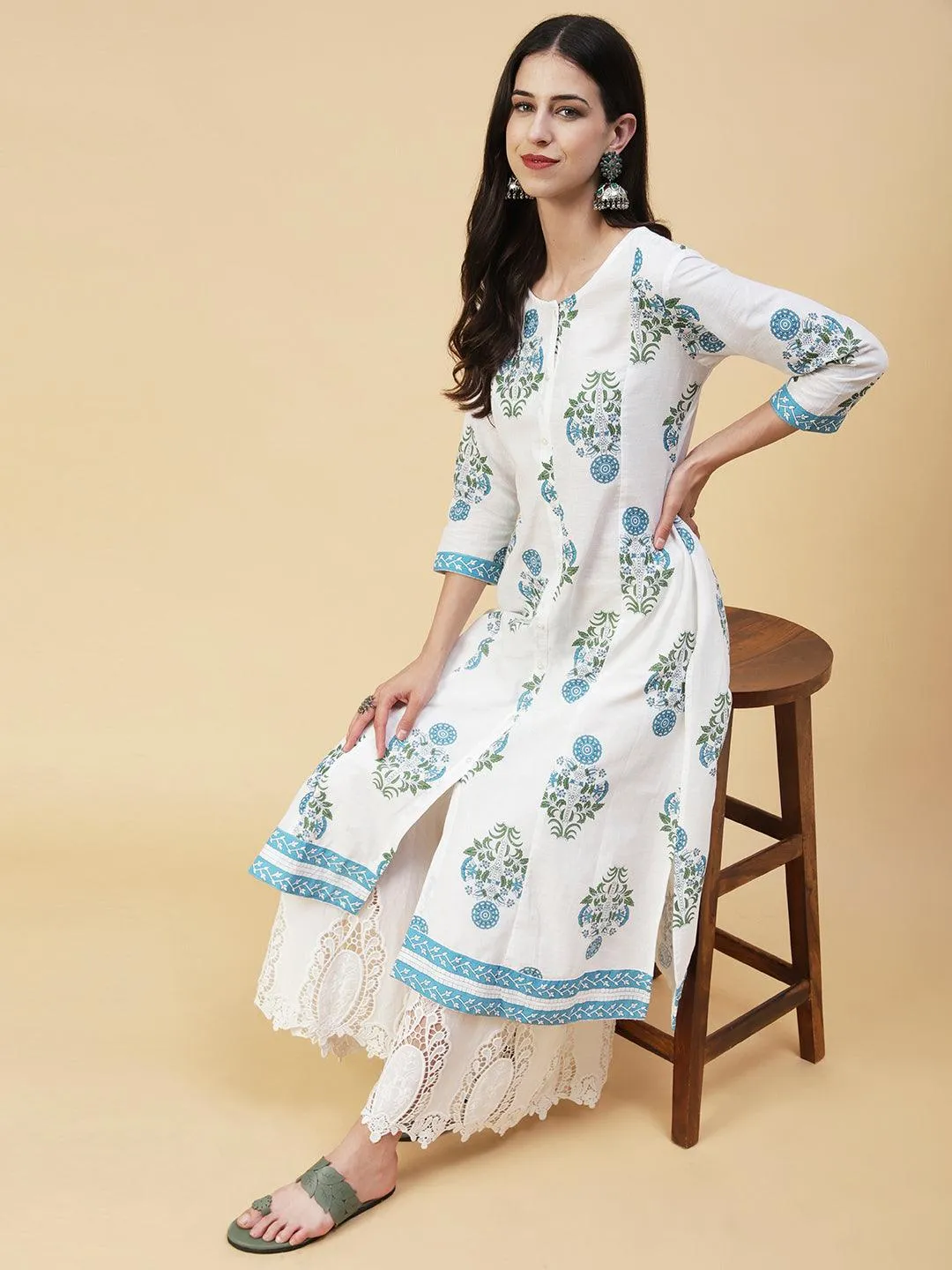 Ethnic Floral Boota Printed A-Line Paneled Kurta - White