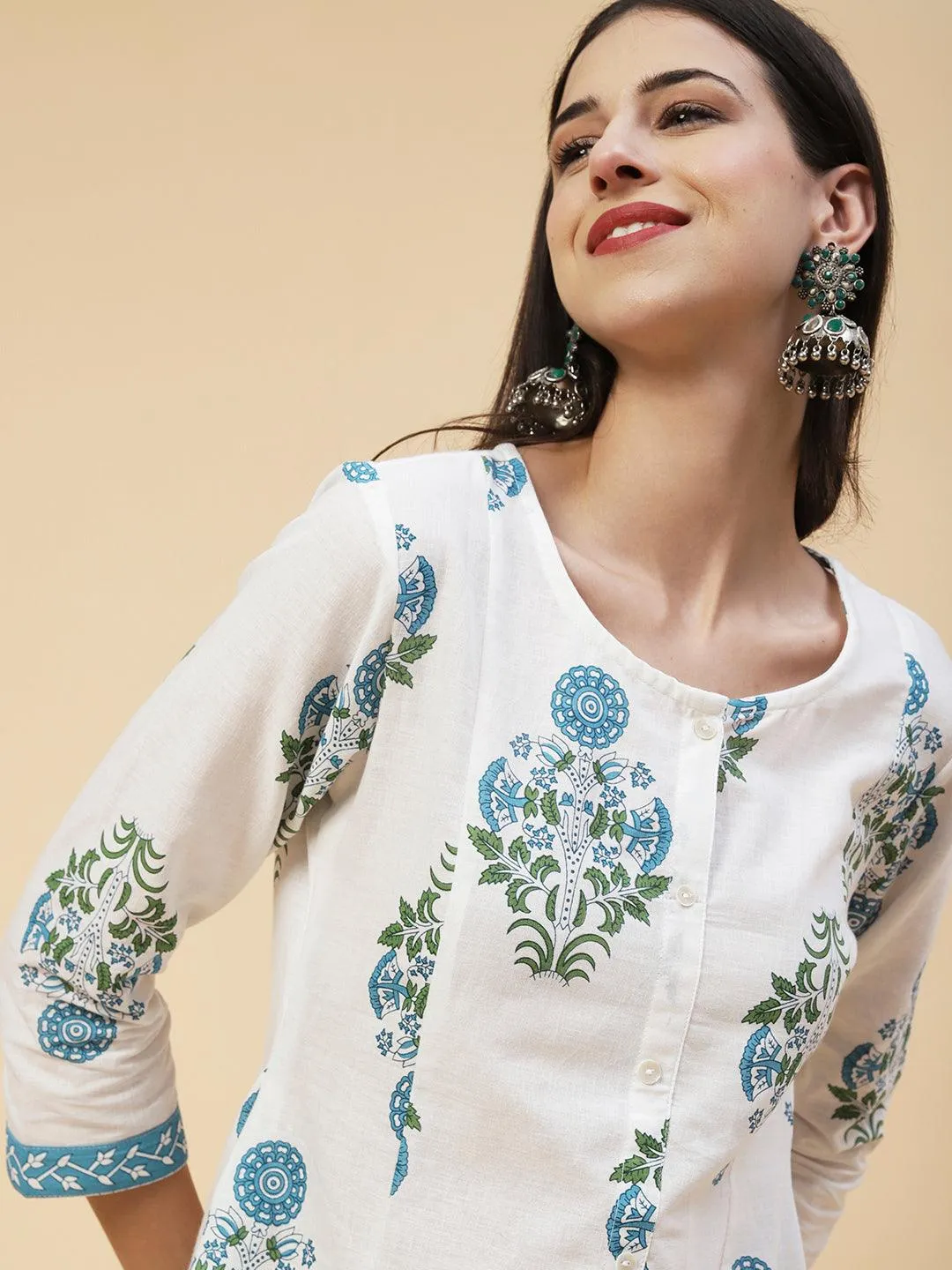 Ethnic Floral Boota Printed A-Line Paneled Kurta - White