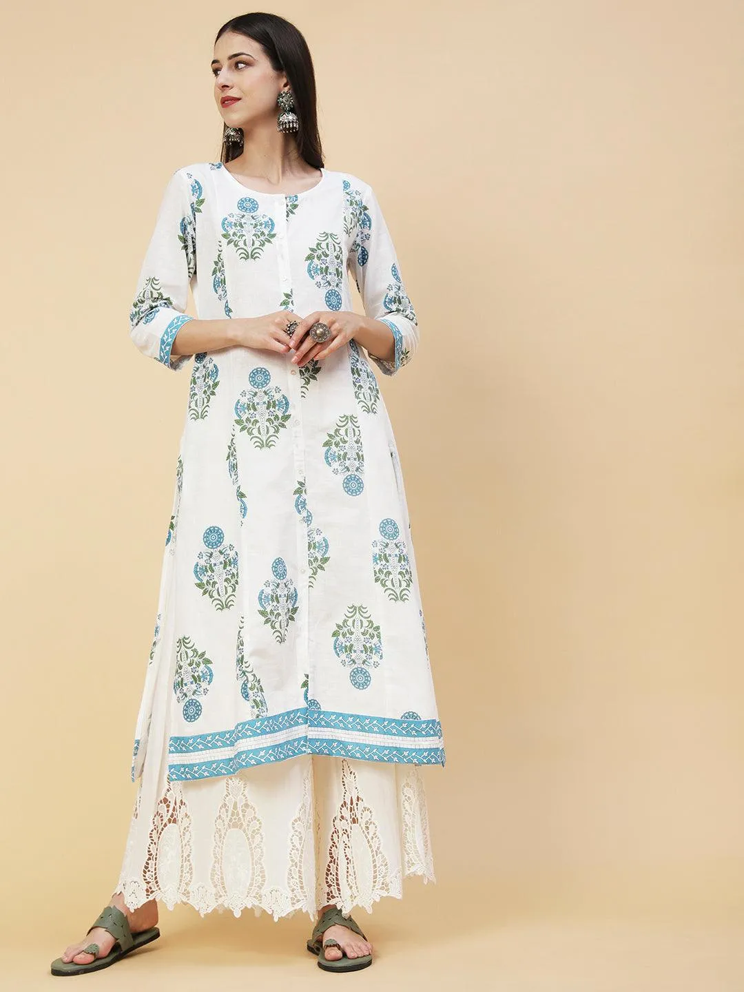 Ethnic Floral Boota Printed A-Line Paneled Kurta - White